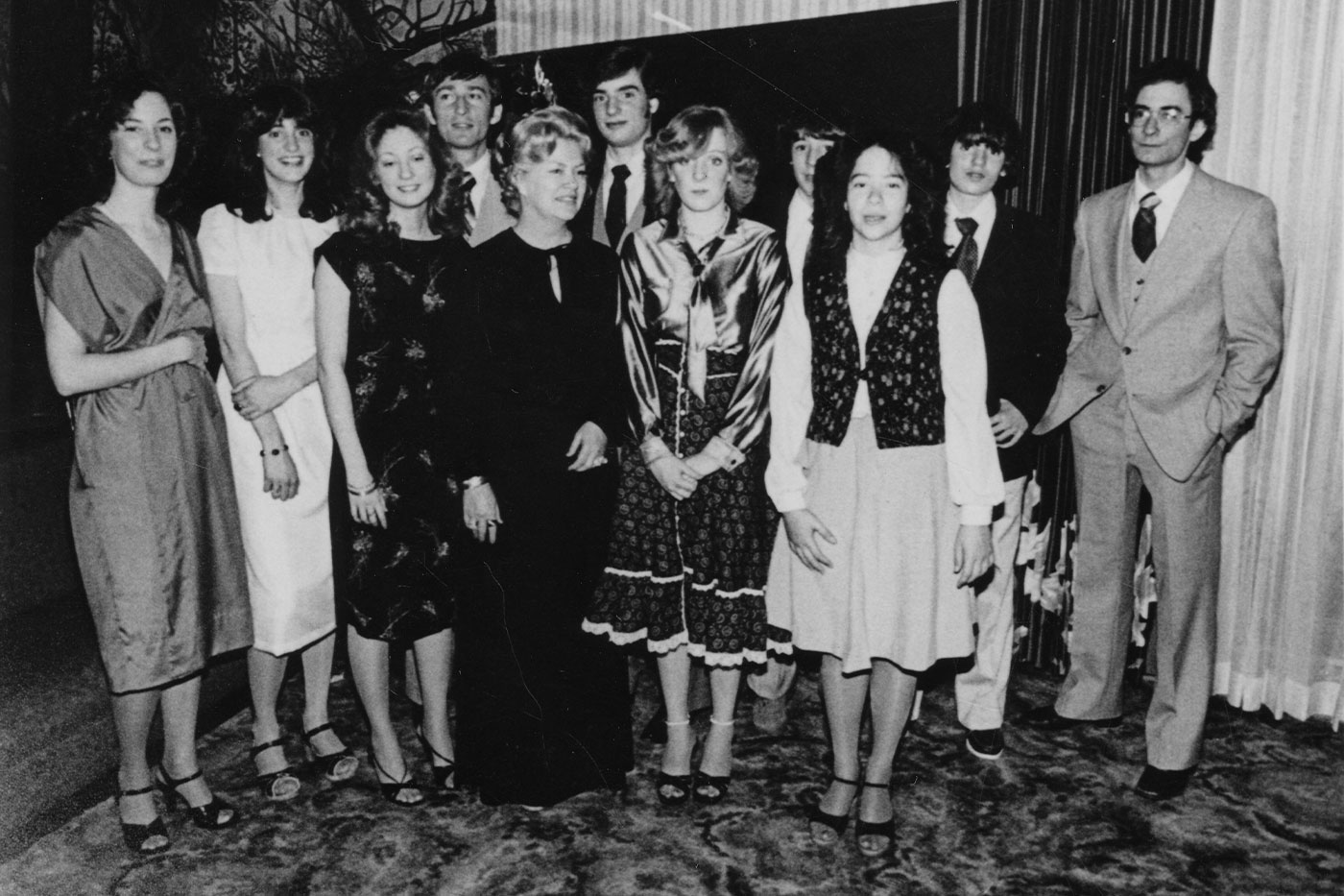 A photo of the Cavazos family, many of whom attended Texas Tech. Included are Sarita; Lauro’s daughters, Veronica and Alicia; Malcolm Smith, Alicia’s husband; Nancy; Lauro’s daughter, Rachel; Bobby’s daughter, Kathleen; and Lauro’s sons, Daniel and Lauro III. 