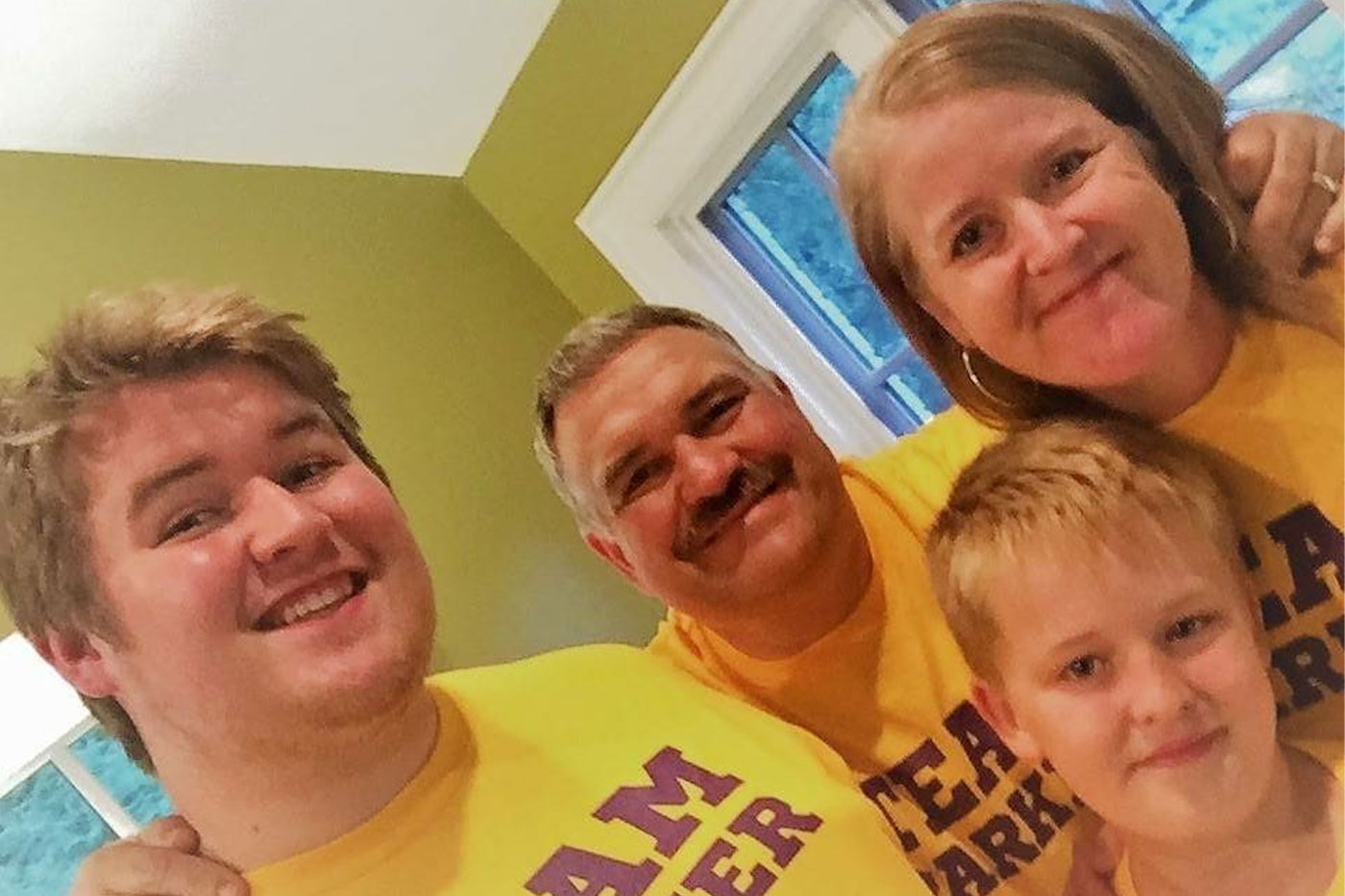 Daughters family in Team Parker t-shirts. 