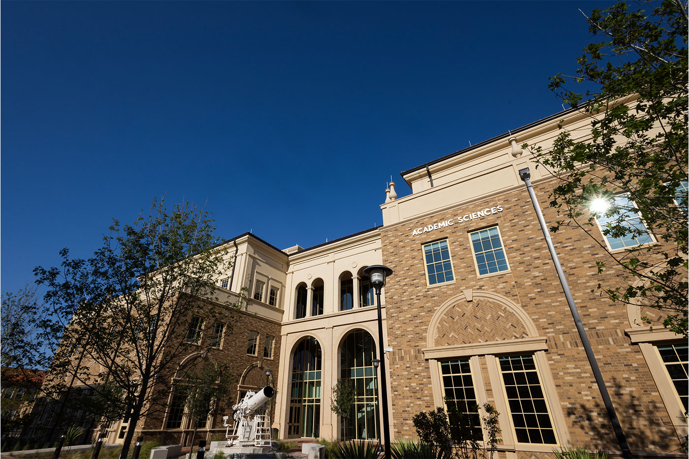 Academic Sciences Building