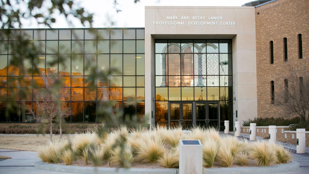 Texas Tech Alumnus Endows Advocacy Programming at the School of Law